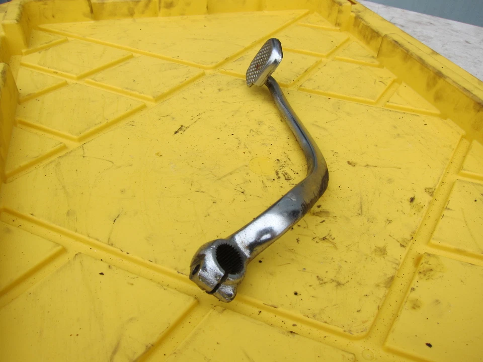 Yamaha Virago 500 XV500 1983 OEM PEDAL DE FRENO Foto 3 de 4