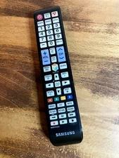 ORIGINAL • Samsung BN59-01233A Remote Control - w/smart hub