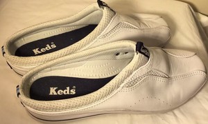 slip on tennis shoes with arch support