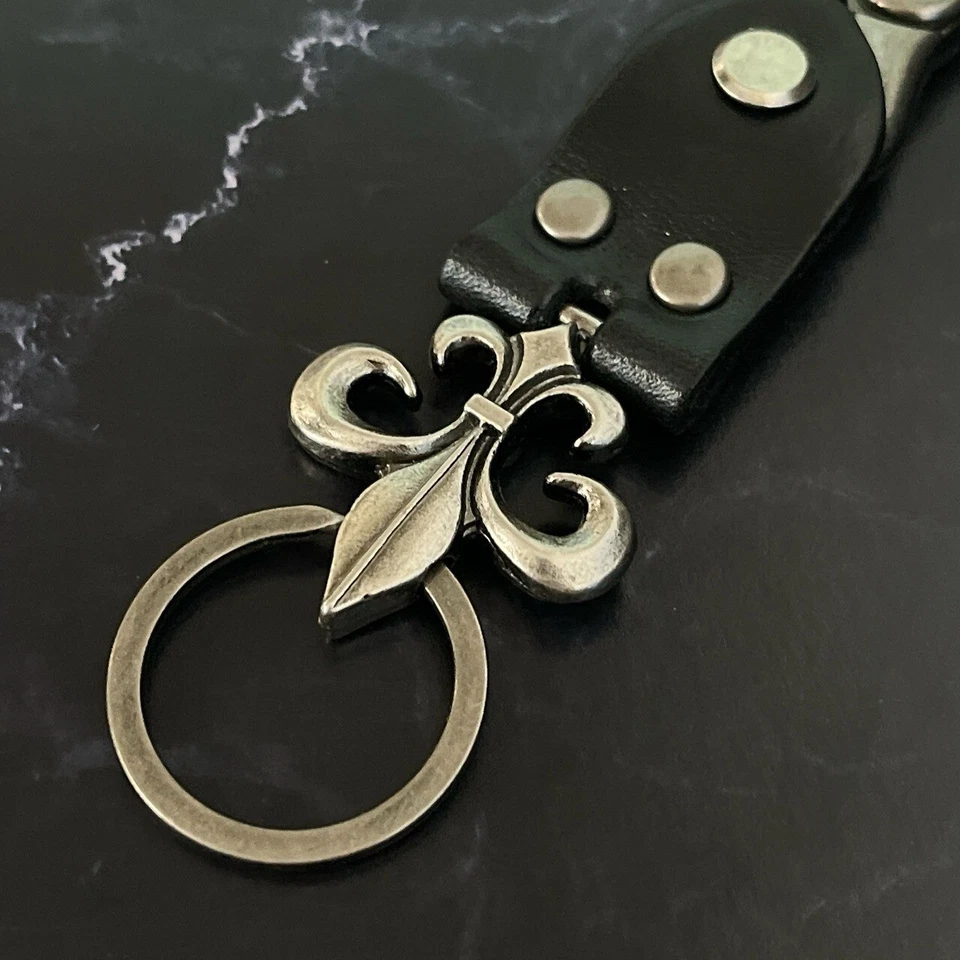 High Quality Handmade Black Leather Carabiner Keychain Limited Offer from Japan - Image 2 of 4