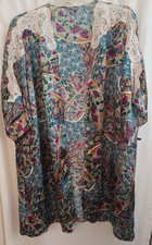 Vintage California Dynasty Floral Print Robe Cottagecore Lace Large USA Made