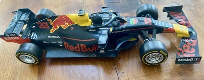 Aston Martin Red Bull Racing RB15 Scale 1/24 Model Car