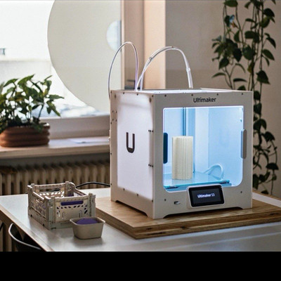Ultimaker S3 3D-Drucker / 3D Printer, Originalberpackung und zusätzliche AA 08