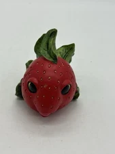 Anthropomorphic Resin Fruit Figurine Strawberry Fish WMG 2011