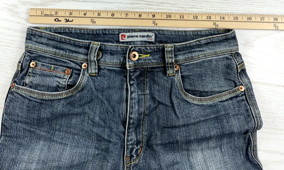 Vintage Pierre Cardin Jeans Mens 30x30 Faded Blue Straight Leg Mid Rise Y2K - Image 3 of 4
