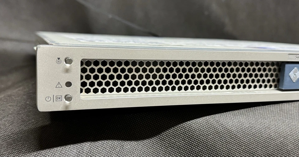 Sun Microsystems Sun Fire T1000 Server 1GHz 6-Core CPU, 16GB Memory, 0GB HDD - Image 2 of 4