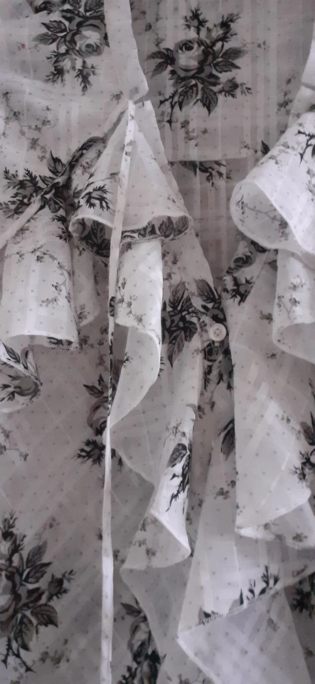 Bezaubernde Bluse  von High Use in Größe 36 - Bild 2 von 4