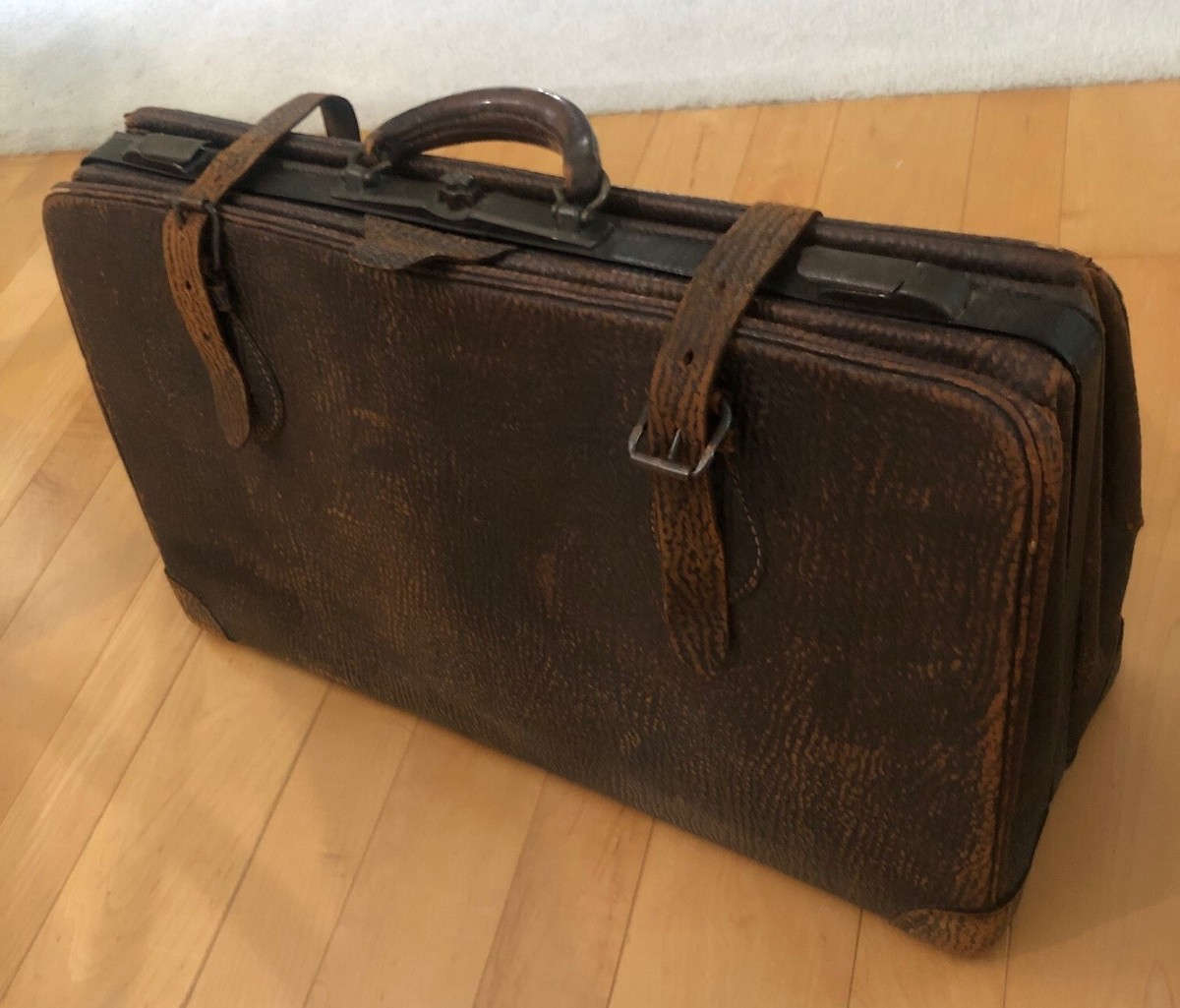 Antique 1920's Vintage Peerless Leather Large Suitcase Briefcase