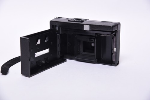 Kodak Instamatic X-35 Film Camera with Flash Accessories & Case - Picture 8 of 12