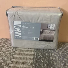 VCNY Home 3- Piece King Duvet Set Carmen Taupe New With Tags @