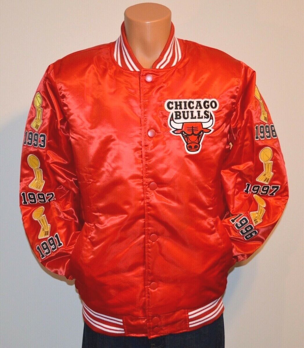 New RARE Starter Black Label Chicago Bulls 3-Peats Jacket New RARE Starter Black Label Chicago Bulls 3-Peats Jacket