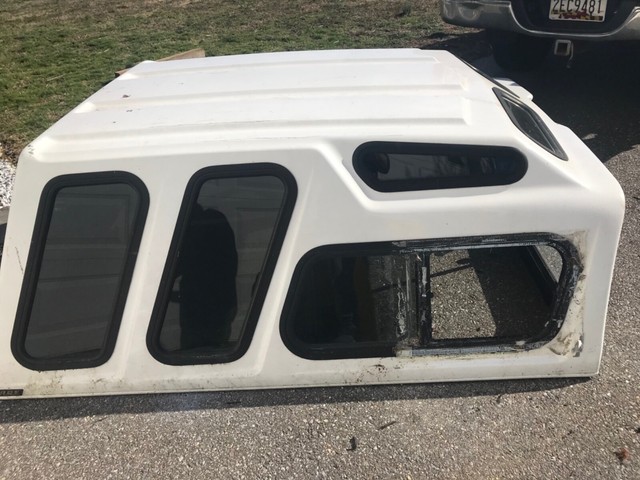 A.R.E. Truck Cap FITS 1999-2006 Toyota Tundra - extended cab - short