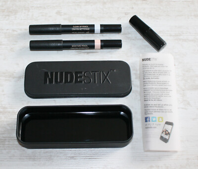 Nudestix Moisture Pencil + Clean up Pencil + Anspitzer + Aufbewahrungsbox, neu