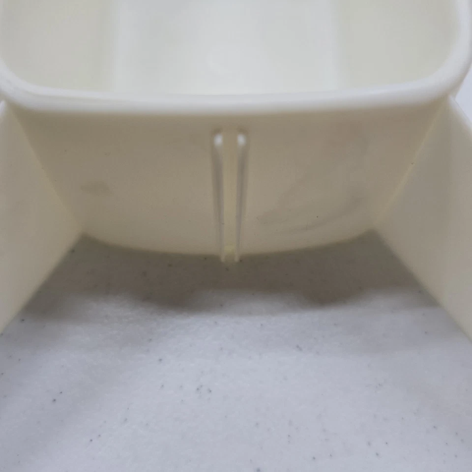 Pampered Chef Egg Veggie Rectangle Tray Server Container Fair Condition  - Image 3 of 4