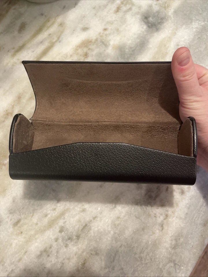 Burberry Glasses Hard Case - Image 2 of 4