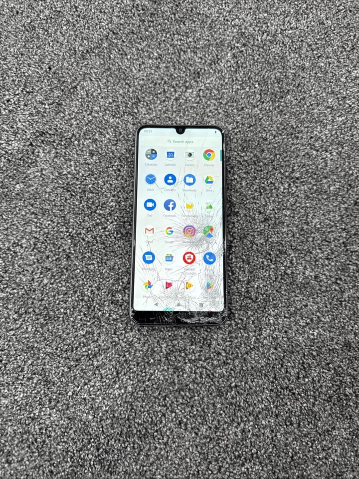 Vodafone Smart V10 VFD 730 Silver 32GB 5.9" Android Smartphone Cracked Display - Image 4 of 4