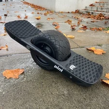 Onewheel Pint S Traction Pad Set - Black (Flared Foot Pad Compatible)