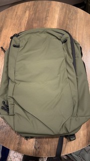 NWT Alpaka Traverse 30 liter olive green