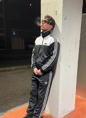 Vintage Y2K Adidas Firebird Tracksuite Pashastyle - Size L - Schwarz-Black White