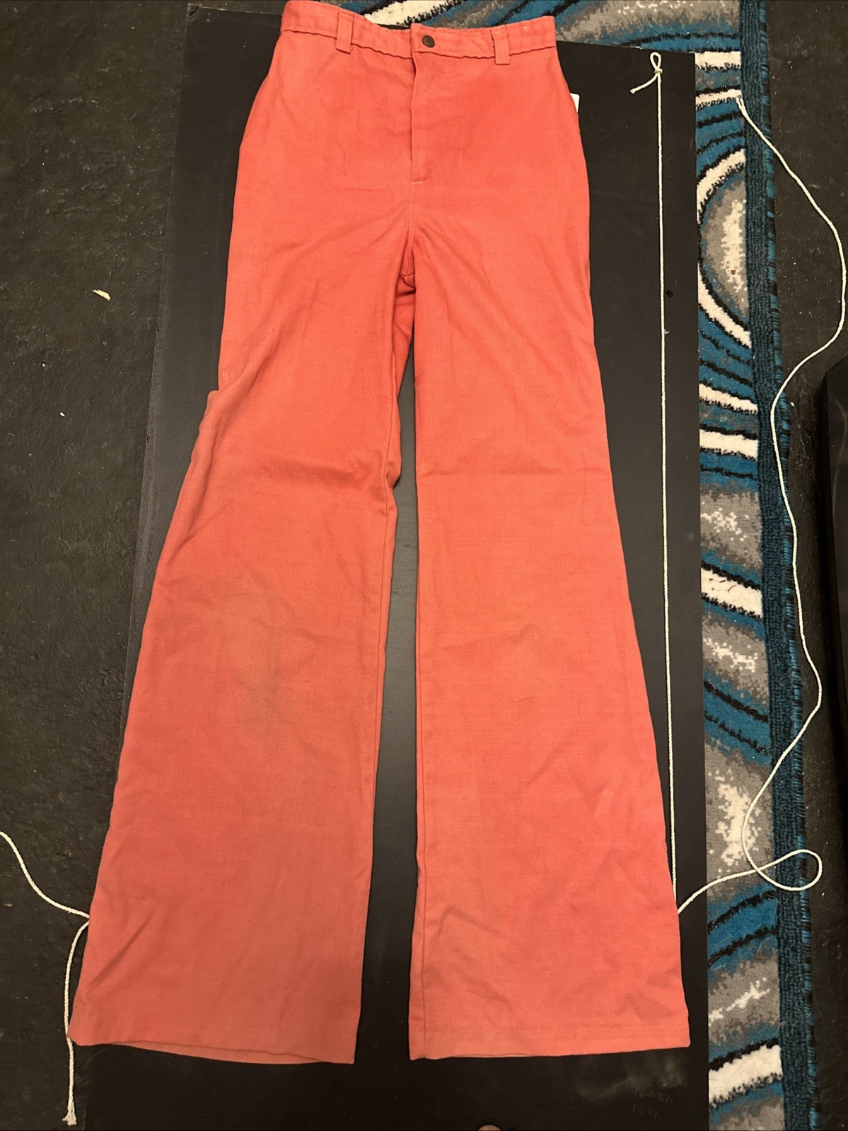 Picture 1 of 4