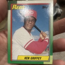 Topps 1990 Ken Griffey #581 Cincinnati Reds Base Set MLB Baseball Card