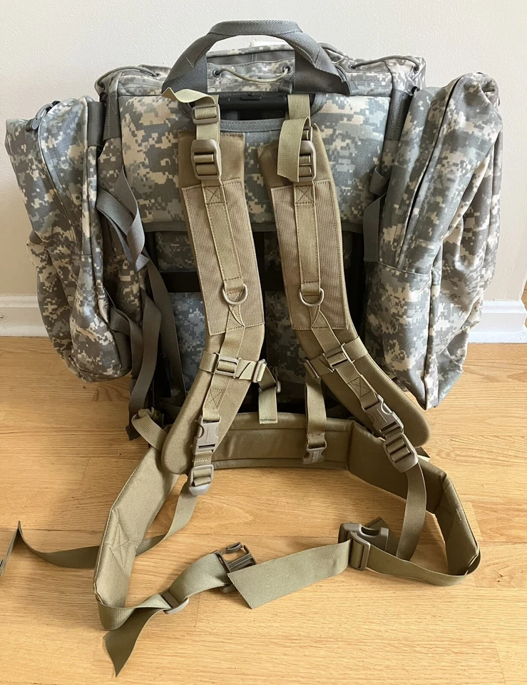 Blackhawk S.O.F. Paquete digital ACU Ruck Sack grande con marco excelente estado Foto 3 de 4