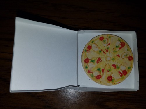 Pizza artesanal en caja de entrega D - Veggie para dioramas de muñeca a escala de juego/moda - Imagen 2 de 8