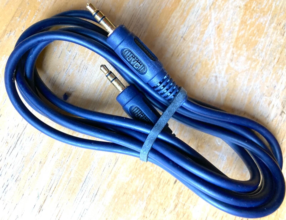 JVC CAR CD STEREO RADIO Jack to Jack 3.5mm iPod iPhone MP3 AUX IN Lead Cable - Image 2 of 4