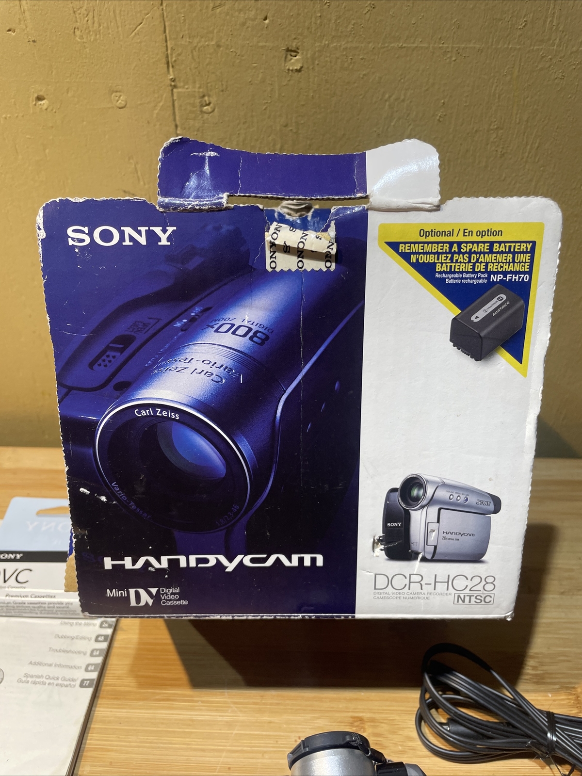 Sony Handycam DCRHC28 Mini DV Camcorder Digital Video Camera Recorder