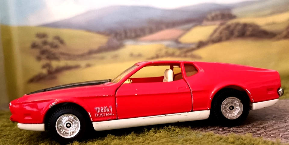 Corgi Whizzwheels Ford Mustang Mach 1 (James Bond-Diamonds are forever-1972) - Image 3 of 4