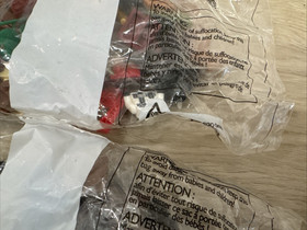 LEGO The Ninjago Movie: Destiny's Bounty (70618) Lot of 4 seals bags 8,9,10,11