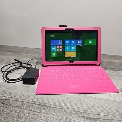 Microsoft Surface (1516) Windows RT 10.6'' 64GB - Reset W/ Bundle
