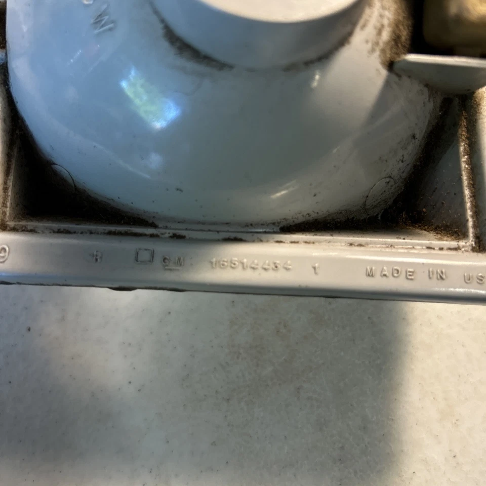 1992-1997 Cadillac Seville Right Headlight Assembly w HID Bulbs +bucket - Image 4 of 4