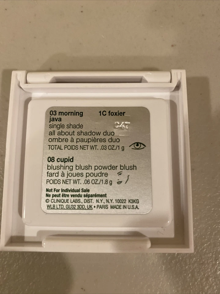 2 Different CLINIQUE All About Shadow Duo - Image 4 of 4