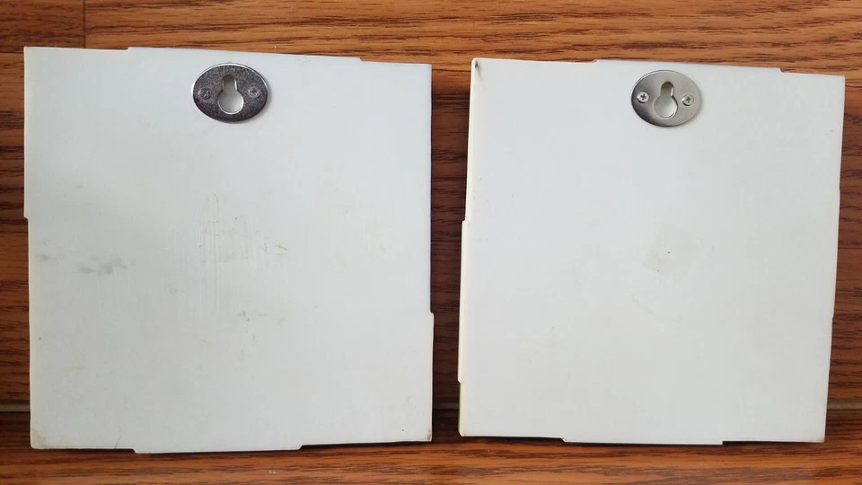 Kathryn White LOTS of 2 Decorative Resin 5.5"x 5.5" Wall Art Hanging Plaque EUC! - Image 3 of 3