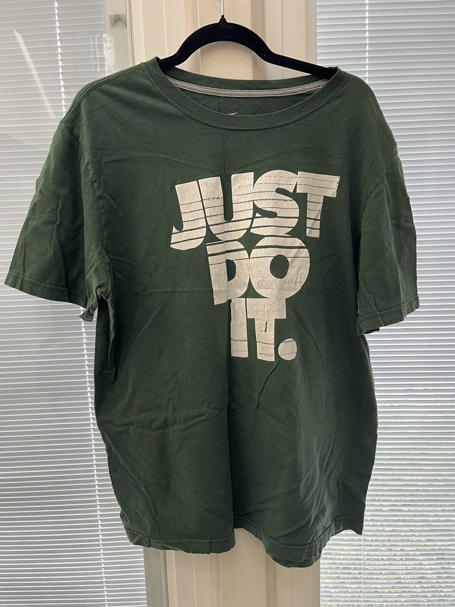 Nike Kids Boys “Just Do It” Army Green T-Shirt Size XL 100% Cotton