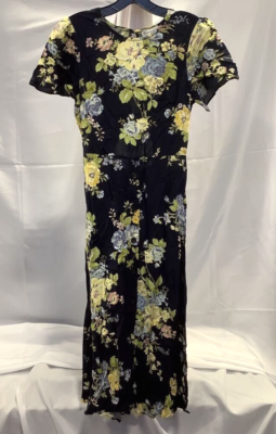 knee length dresses for ladies Warehouse Lime Broderie Puff Sleeve Tie Back Midi Dress