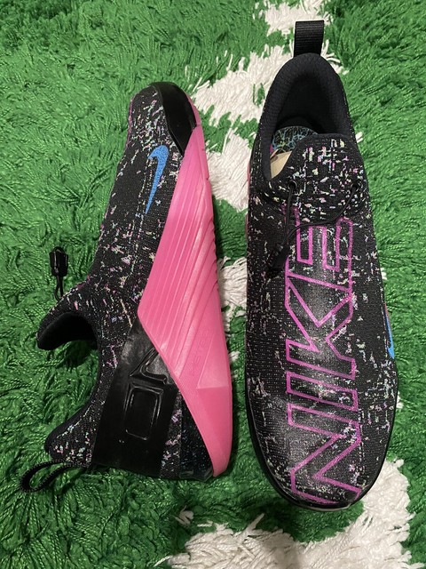 Nike React Metcon AMP Black Fire Pink 