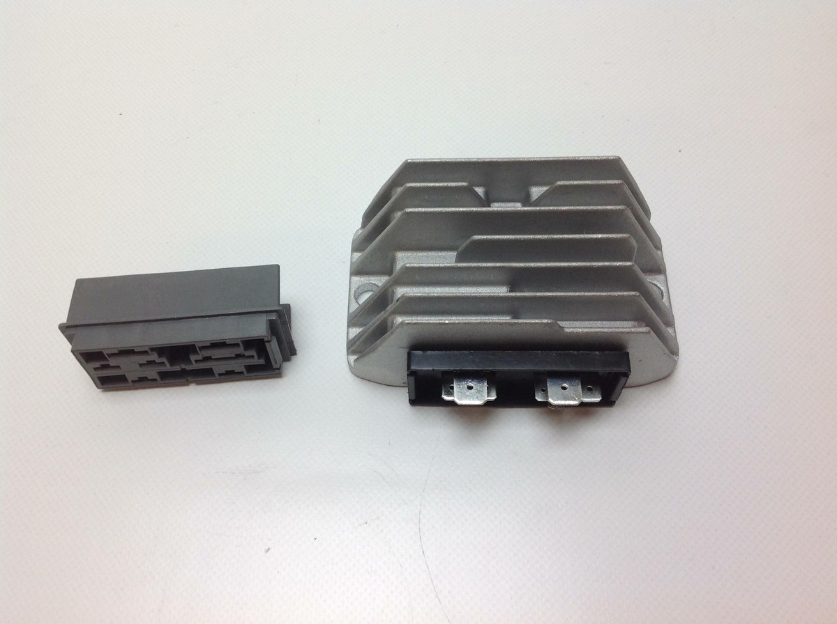 REGOLATORE DI TENSIONE 12V 30A 7poli COD. 7362.228 LOMBARDINI RUGGERINI 3LD 15LD - DELTASTORE