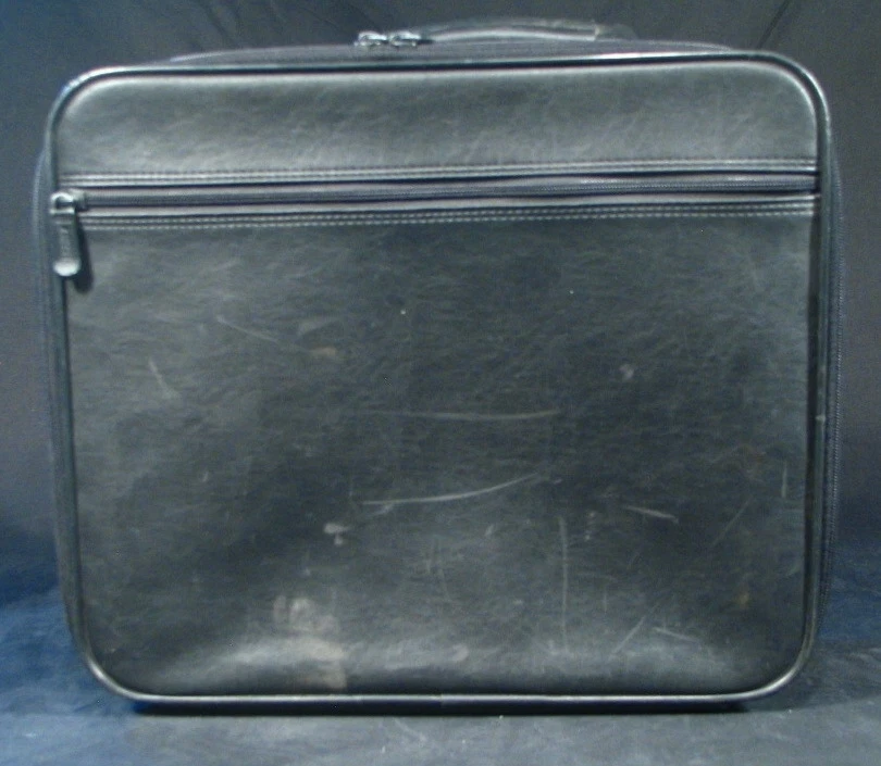 14" Laptop Bag Case Targus Black Universal ~ Nice Used Shape ~ Save $$ - Image 4 of 4