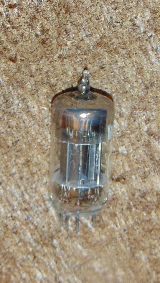 1x NEW ECC82 - Telefunken 12AU7 Rip Plate Röhre Tube Roe-V-10 Testet