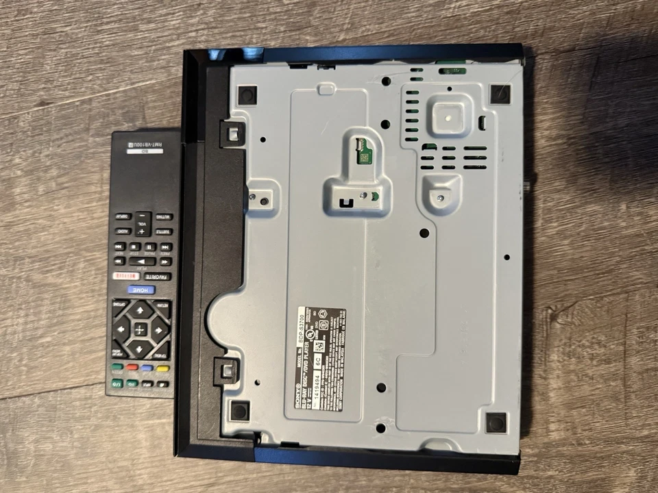 Reproductor de discos Blu-ray y DVD Sony Streaming con control remoto Wi-Fi BDP-S3700 no OEM Foto 4 de 4