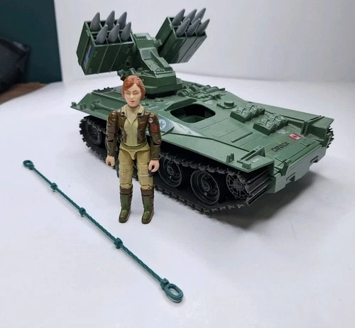 GI Joe ARAH 1983 Wolverine w/Covergirl and 3d printed Tow Cable