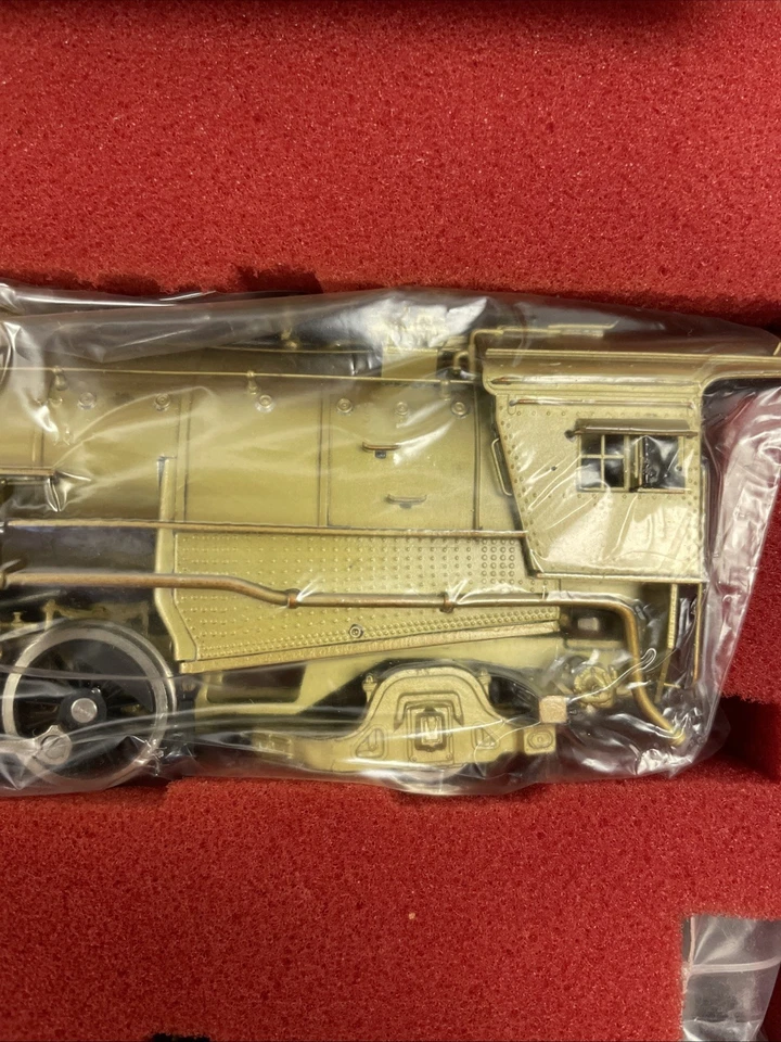 Sunset Models Brass Model Train Denver&Rio Grande Western M-69 4-8-2 Ho Scale! - Image 4 of 4