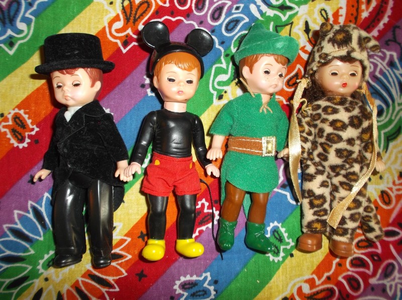Lot of 4 McDonald's Madame Alexander 5" Dolls-3 Male 1 Female