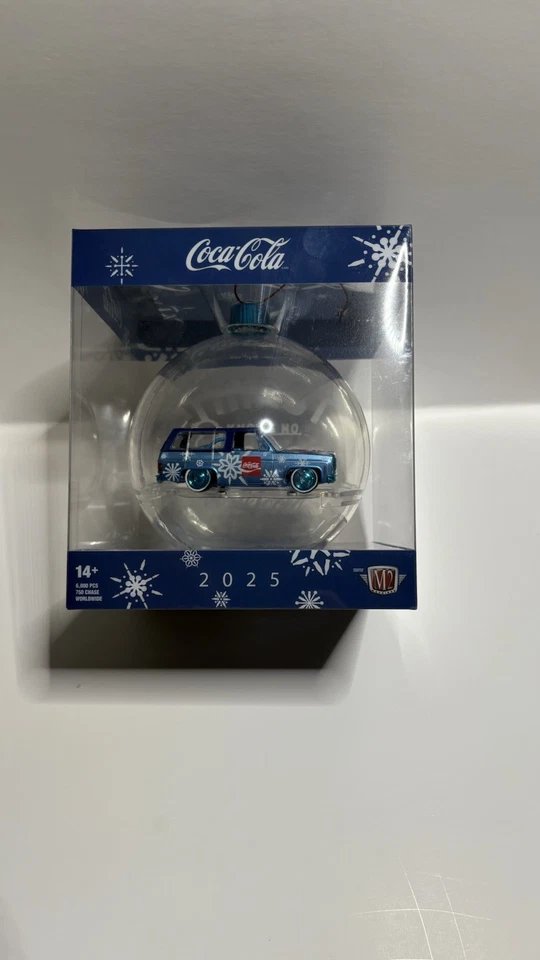 2025 M2 Machines Christmas Ornament - Coca-Cola 1973 Chevrolet K5 Blazer CHASE - Image 2 of 4