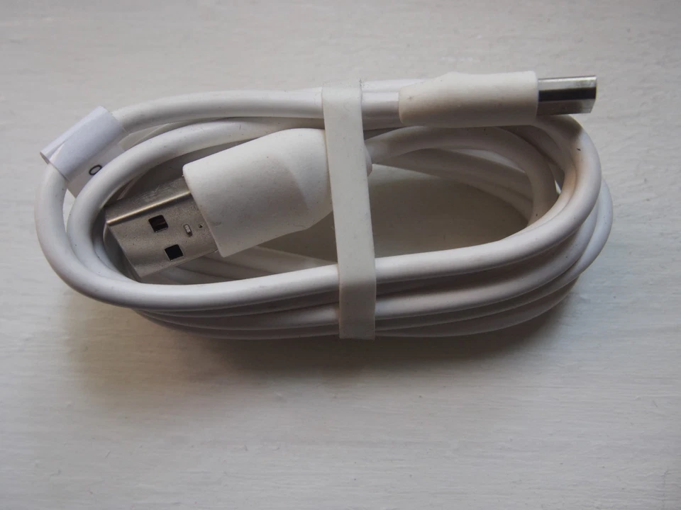 Original HTC T-Mobile myTouch 3G USB Cable (White) 73H00316-00M - Image 3 of 4