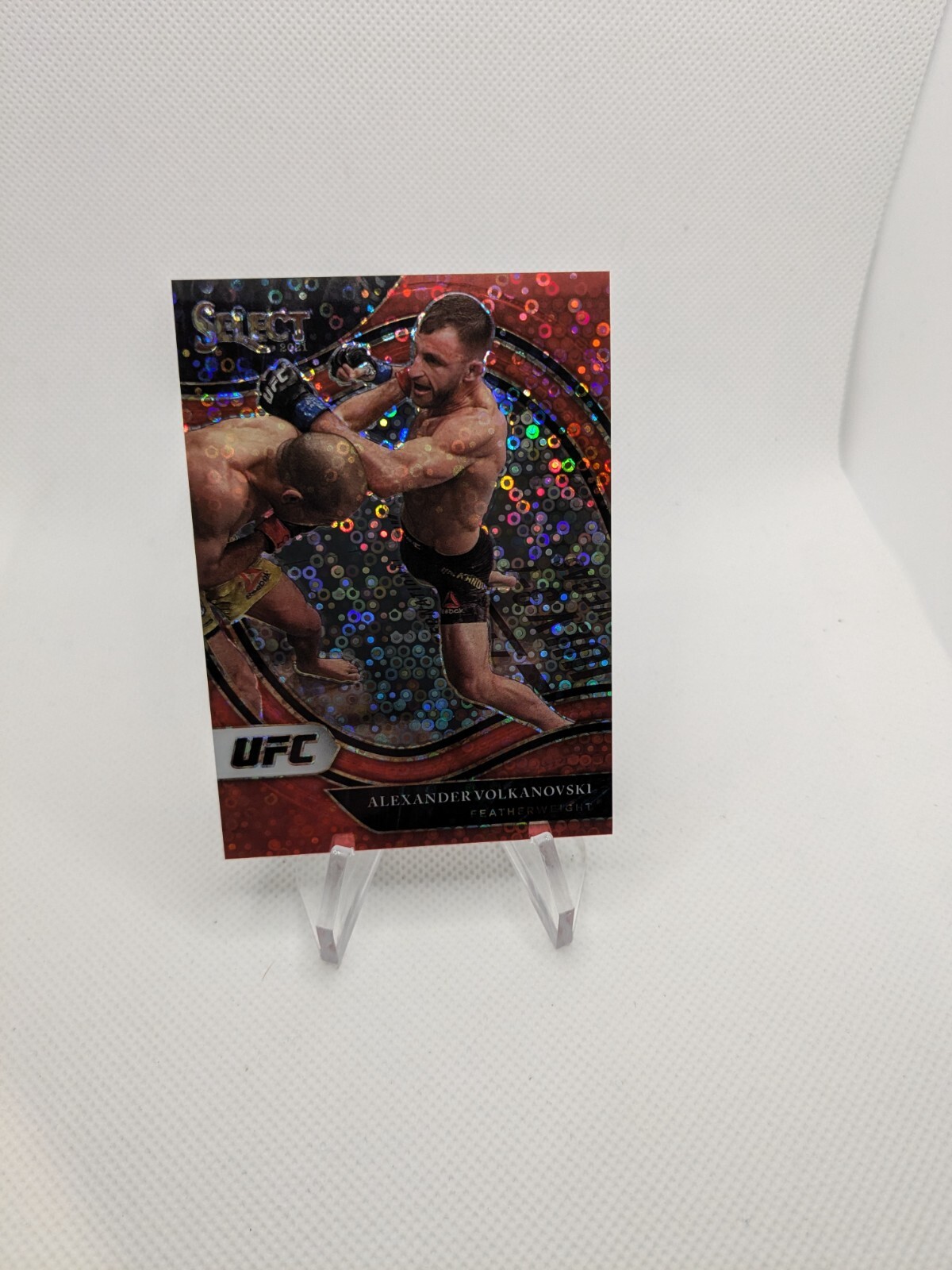 2021 Panini Select UFC - Octagonside Red Disco Prizm /199 Alexander Volkanovski