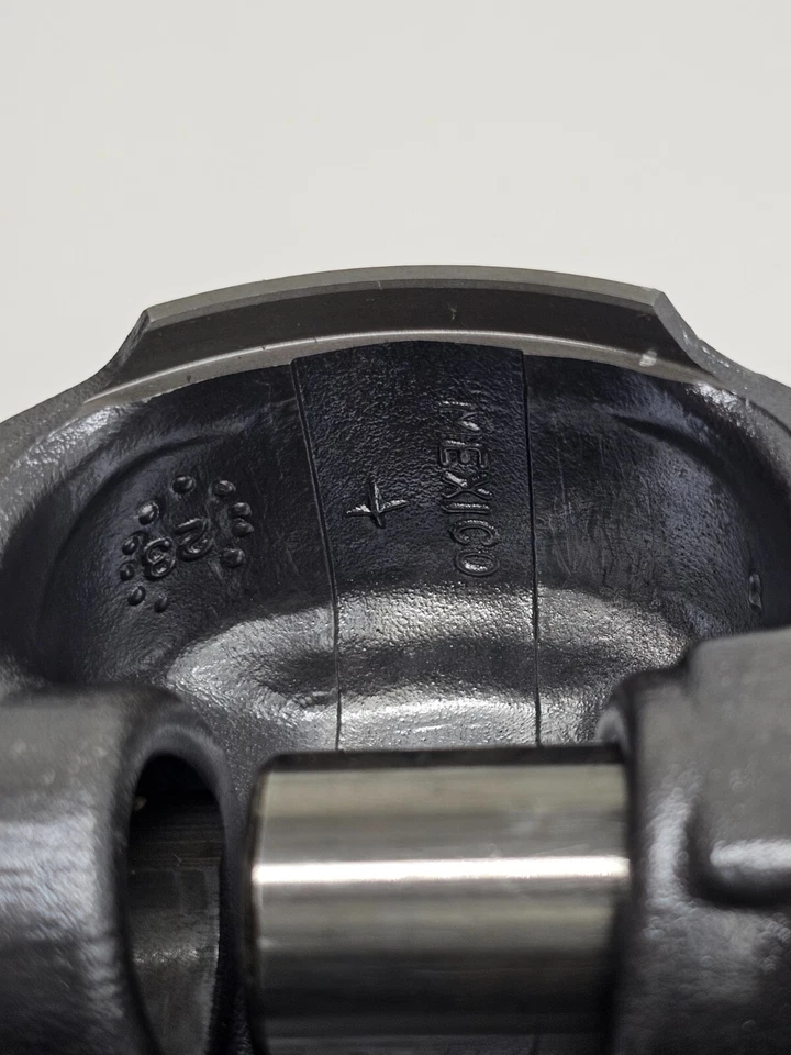 Pistón 5013 STD para Ford Crown Victoria Lincoln Town Car 2011 Foto 4 de 4