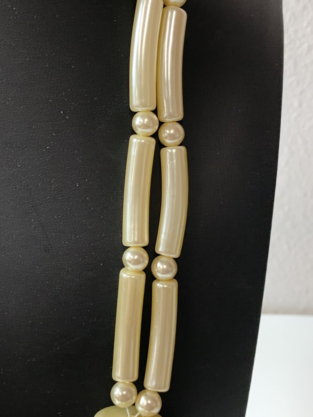 White Beaded Statement Large Necklace - image 9